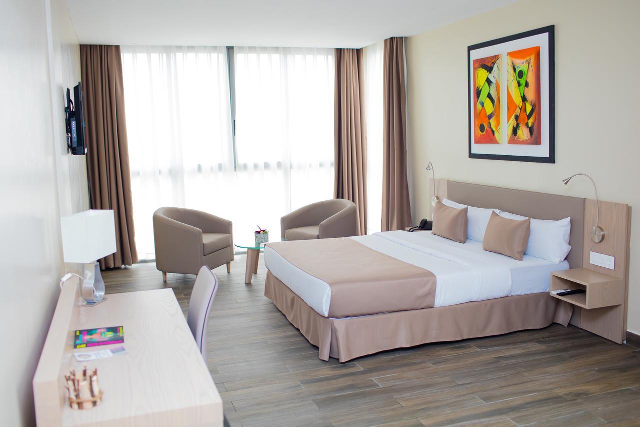 Fly Hotel 리브르빌 외부 사진